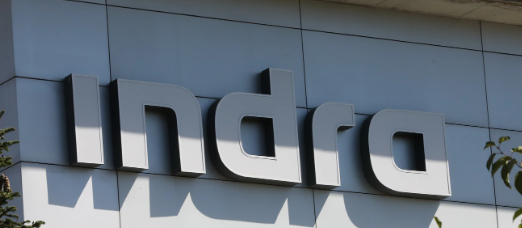 Imagen con el logo de Indra en un artÃculo sobre la posible venta de Minsait a Hispasat